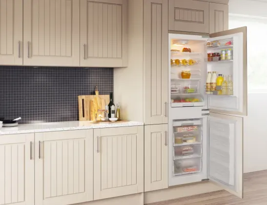 beko-bottom-freezer-refrigerator-open
